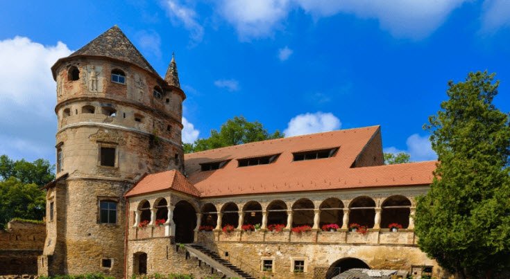 Criș Bethlen Castle, Kreisch, Romania, Romania
